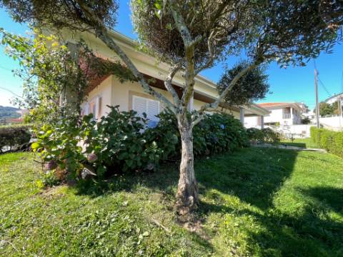 Moradia T4 em Outeiro, Cabeceiras de Basto