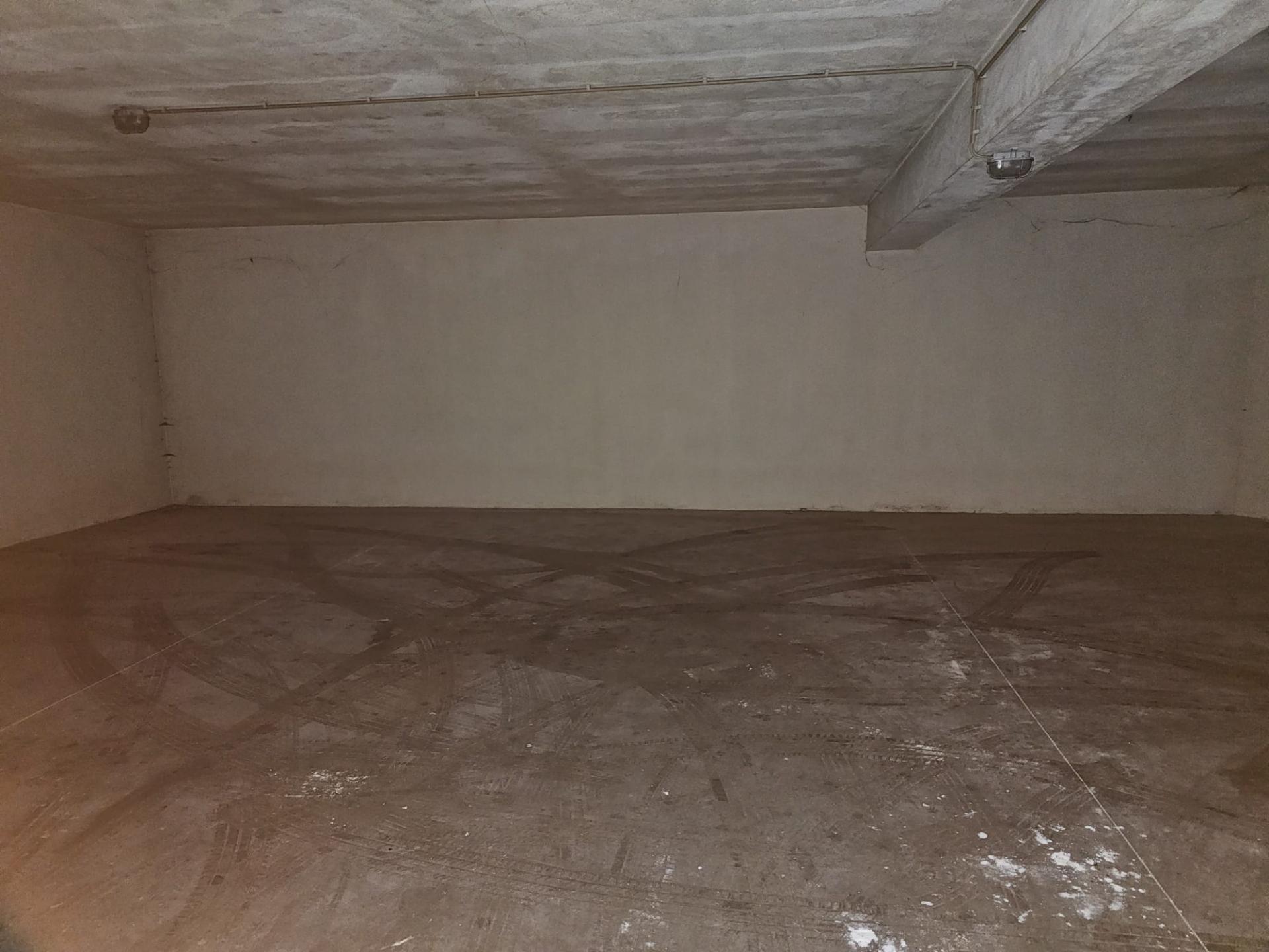 Garagem para 3 carros na Vila de Cabeceiras de Basto