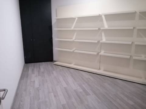 Loja no centro da Vila com garagem, Cabeceiras de Basto