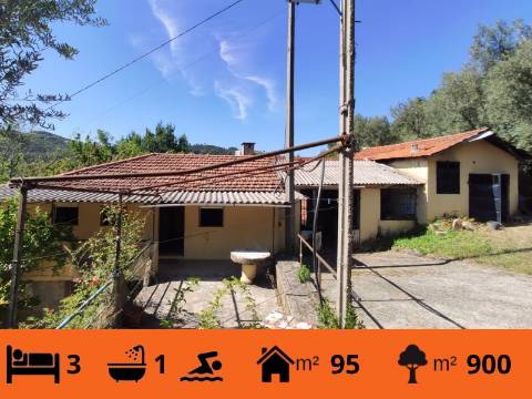 Moradia T3 com piscina, Lugar de Água Redonda, em Cabeceiras de Bato