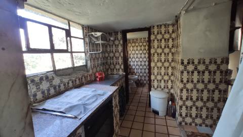 Moradia T3 com piscina, Lugar de Água Redonda, em Cabeceiras de Bato