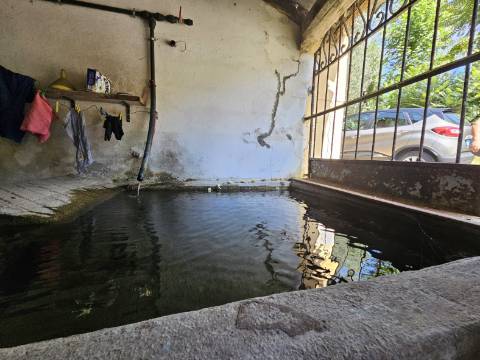 Moradia T3 com piscina, Lugar de Água Redonda, em Cabeceiras de Bato