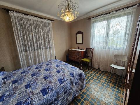 Moradia T4, em Cunhas, Cabeceiras de Basto