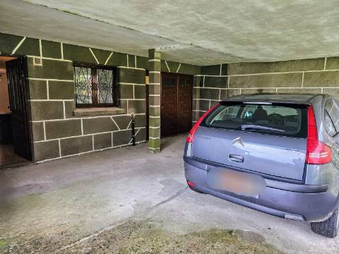 Moradia T4, em Cunhas, Cabeceiras de Basto