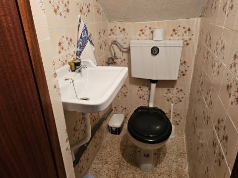 Moradia T4, em Cunhas, Cabeceiras de Basto