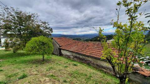 QUINTINHA COM CASA PARA RECUPERAR