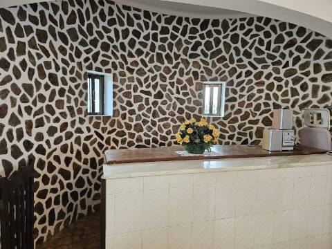 Moradia Bifamiliar T2 e T2, no Lugar da Cancela, próximo a Vila de Cabeceiras de Basto