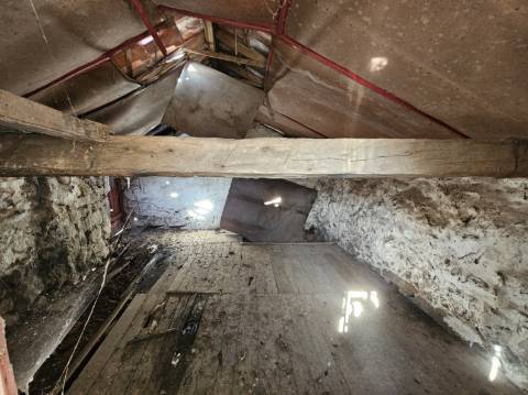 Ruína em Cambezes, Cabeceiras de Basto