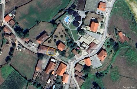 Ruína em Cambezes, Cabeceiras de Basto