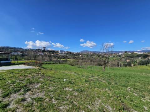 Quintinha com Alpendre Restaurado e Terreno de 5.383m² - Arco de Baúlhe, Cabeceiras de Basto