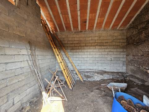 Quinta com Moradia T4 em Leiradas, Rio Douro - Cabeceiras de Basto