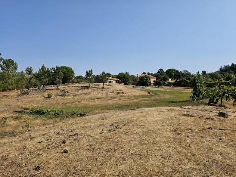 Quinta com Moradia T4 em Leiradas, Rio Douro - Cabeceiras de Basto