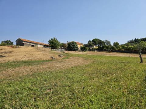 Quinta com Moradia T4 em Leiradas, Rio Douro - Cabeceiras de Basto