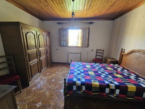 Moradia T4 com terreno, em Cavez, Cabeceiras de Basto