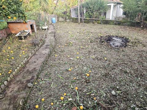 Moradia T4 com terreno, em Cavez, Cabeceiras de Basto