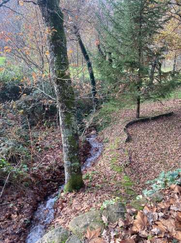 Ruína em Pedra com Vista Deslumbrante - Rio Douro, Cabeceiras de Basto