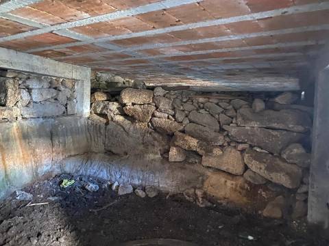 Casa Rústica em Pedra para Recuperar - Boadela, Pedraça | Cabeceiras de Basto