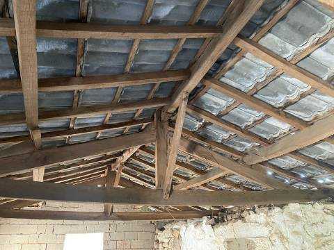 Casa Rústica em Pedra para Recuperar - Boadela, Pedraça | Cabeceiras de Basto