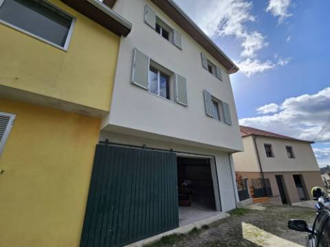 Moradia de 3 Pisos para Venda - Moimenta, Cabeceiras de Basto