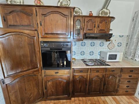 Moradia de 3 Pisos para Venda - Moimenta, Cabeceiras de Basto