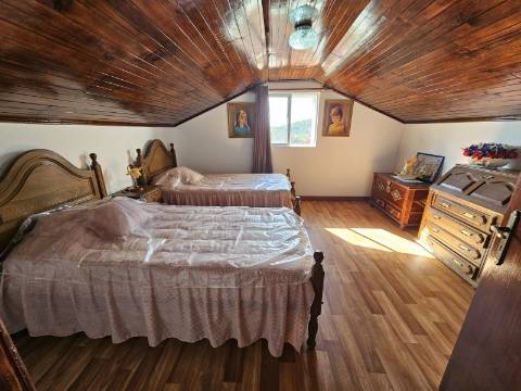 Moradia de 3 Pisos para Venda - Moimenta, Cabeceiras de Basto