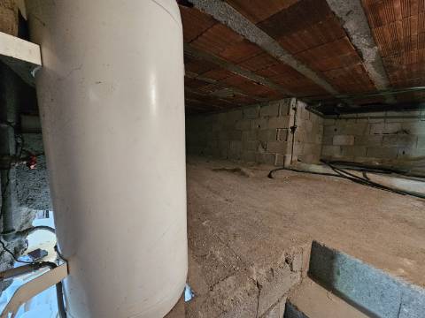 Moradia de 3 Pisos para Venda - Moimenta, Cabeceiras de Basto