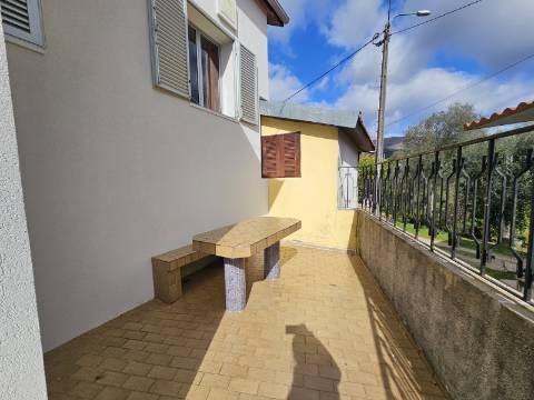 Moradia de 3 Pisos para Venda - Moimenta, Cabeceiras de Basto