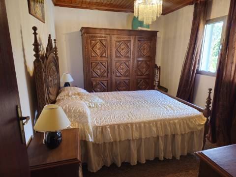 Moradia de 3 Pisos para arrendamento - Moimenta, Cabeceiras de Basto