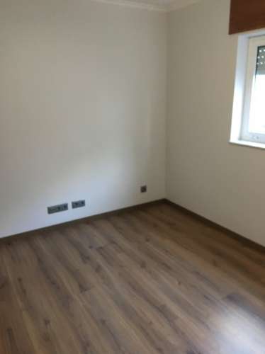 Apartamento T3 com garagem em Valbom