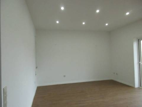 T3 Aguas Santas, Corim com garagem box