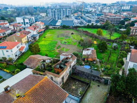 Terreno para Construção de Moradias