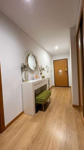 T3 com piscina e garagem em Ermesinde