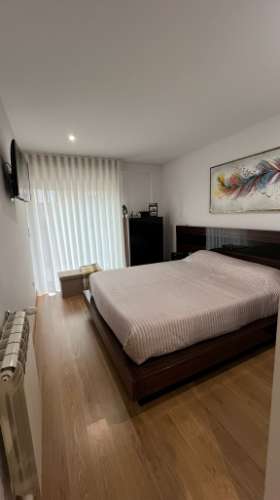 T3 com piscina e garagem em Ermesinde