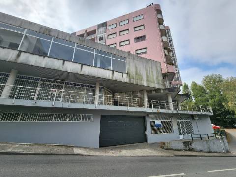 Armazém em Fermentões, Guimarães