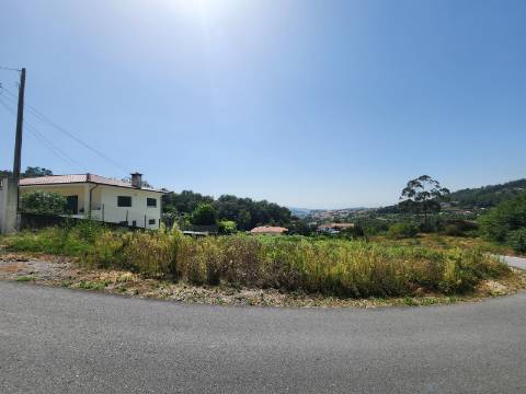 Terreno em Tabuadelo, Guimarães