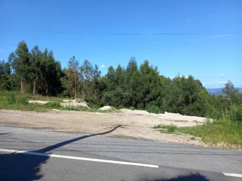 Terreno em São Faustino, Guimarães