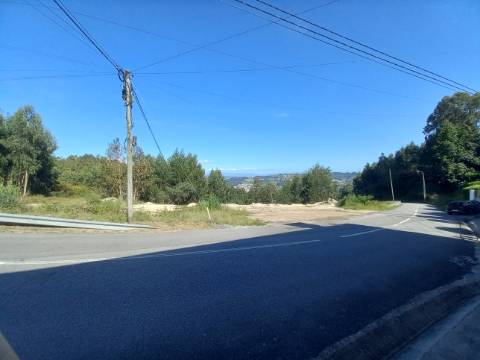 Terreno em São Faustino, Guimarães