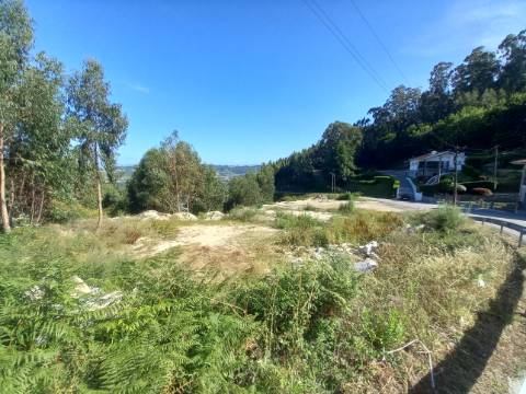 Terreno em São Faustino, Guimarães