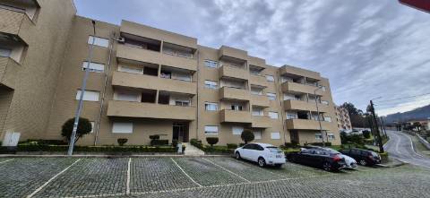 Apartamento T2 em Santa Eulália, Vizela