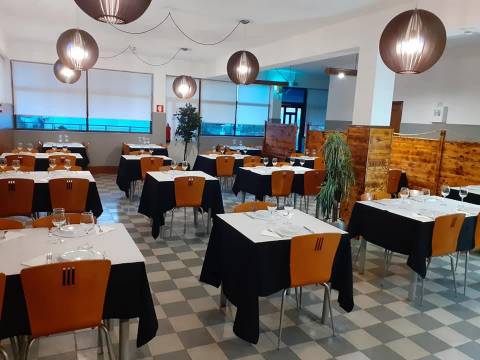 Restaurante equipado para arrendamento em Moreira de Cónegos