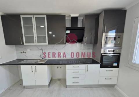 Moradia V1 transformada em V3 Remodelada - Setubal