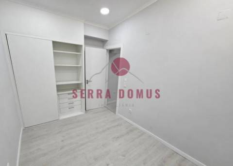 Moradia V1 transformada em V3 Remodelada - Setubal