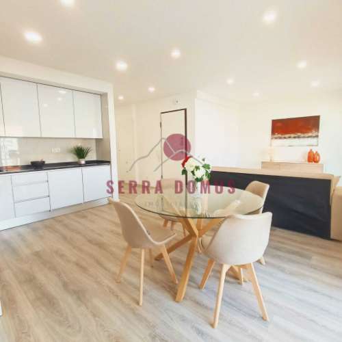 Apartamento T3 totalmente remodelado em Benfica