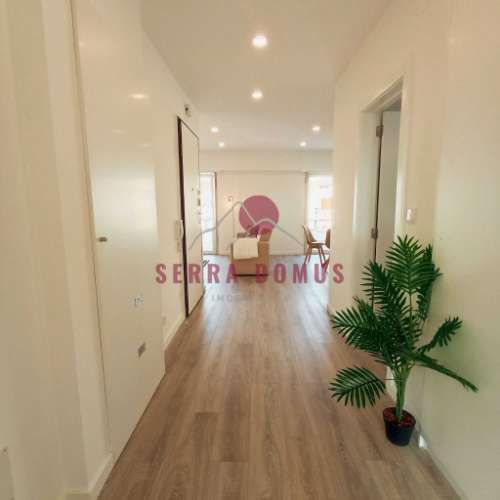 Apartamento T3 totalmente remodelado em Benfica