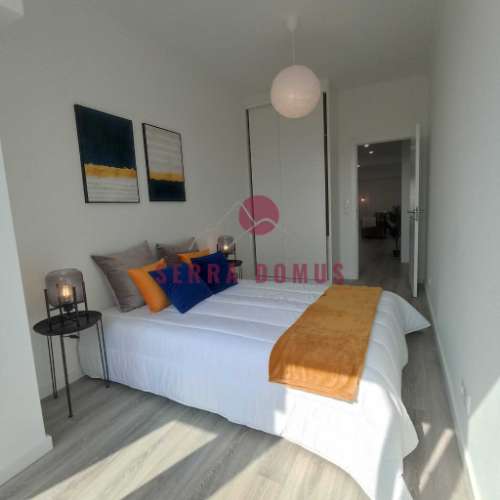 Apartamento T3 totalmente remodelado em Benfica