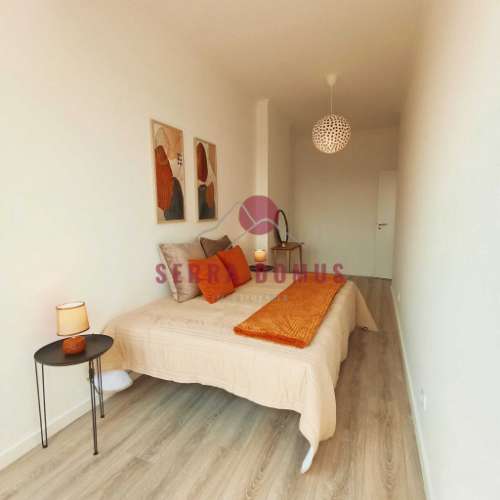 Apartamento T3 totalmente remodelado em Benfica