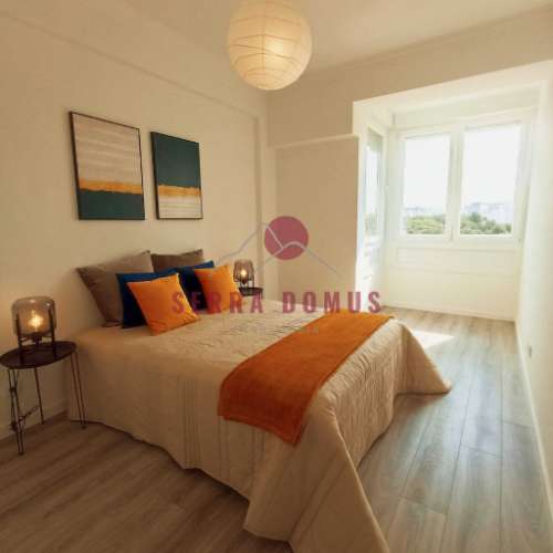 Apartamento T3 totalmente remodelado em Benfica