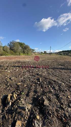 Terreno Rústico (urbanizável)  com 2.539 m² em São João das Lampas