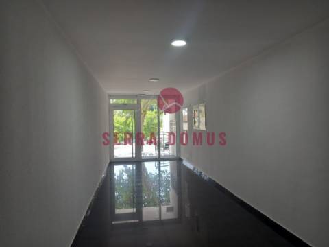 Maravilhoso Apartamento T4 (DUPLEX c/SUITE) em Castanheira do Ribatejo