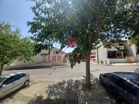 Maravilhoso Apartamento T4 (DUPLEX c/SUITE) em Castanheira do Ribatejo